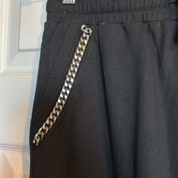 Vocal women’s black chain detail drawstring pants size medium - Picture 5 of 10